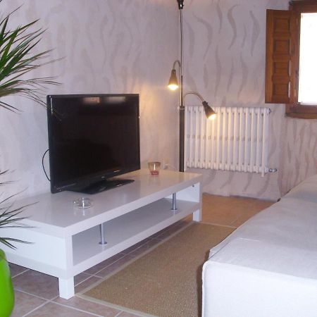 Casa Rural Con Jacuzzi Taberna Del Tio Pedro Cabañas de Polendos Kültér fotó