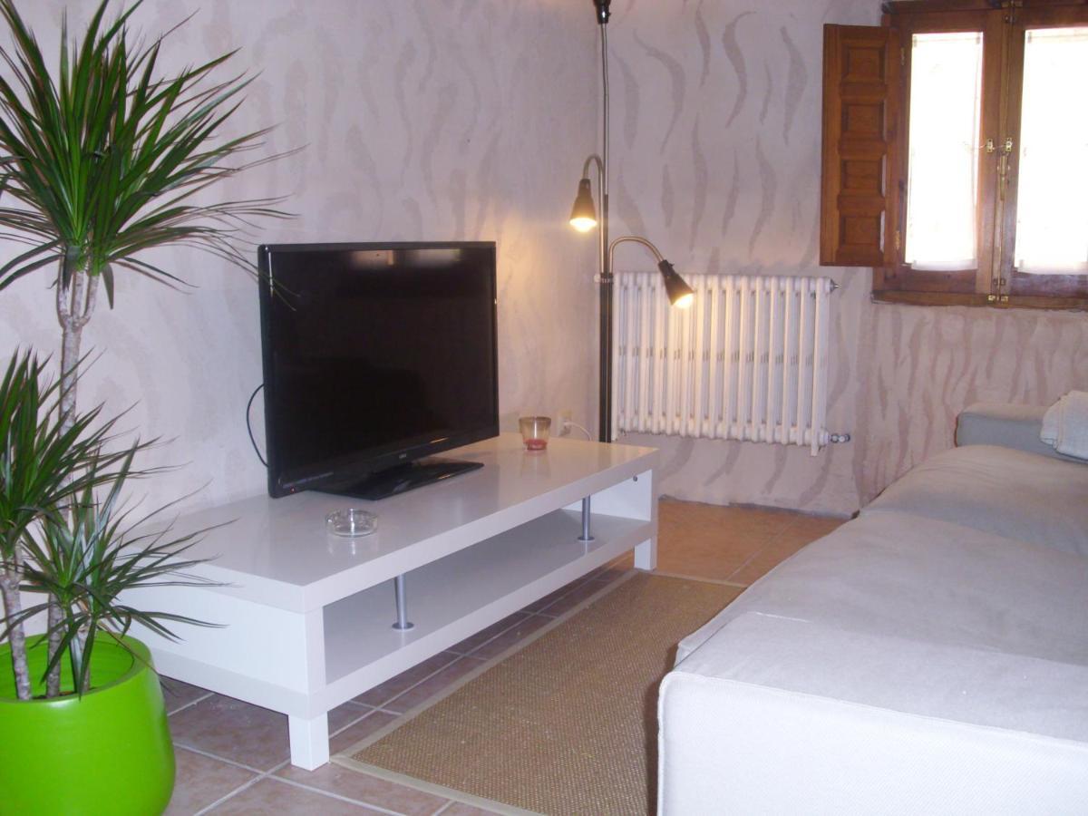 Casa Rural Con Jacuzzi Taberna Del Tio Pedro Cabañas de Polendos Kültér fotó