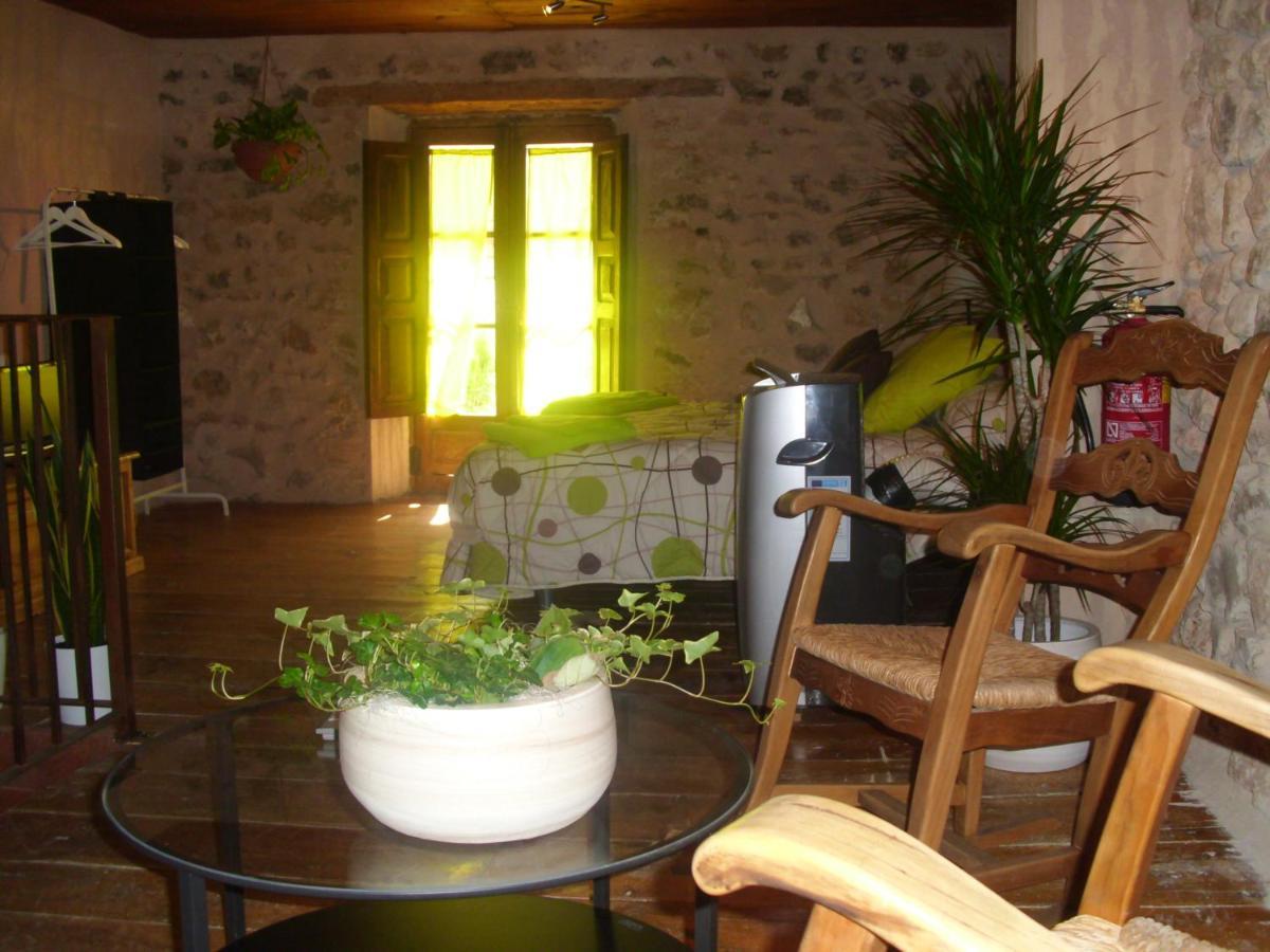 Casa Rural Con Jacuzzi Taberna Del Tio Pedro Cabañas de Polendos Kültér fotó